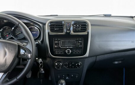 Renault Sandero II рестайлинг, 2016 год, 893 000 рублей, 17 фотография
