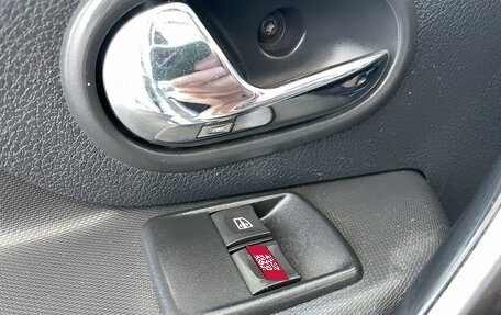 Renault Sandero II рестайлинг, 2016 год, 893 000 рублей, 20 фотография