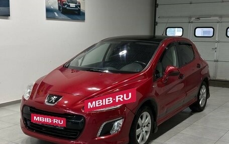 Peugeot 308 II, 2011 год, 649 900 рублей, 2 фотография