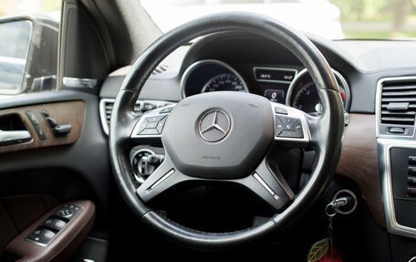 Mercedes-Benz GL-Класс, 2014 год, 3 600 000 рублей, 5 фотография