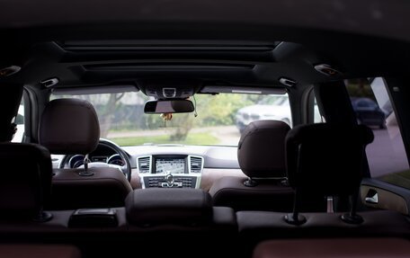 Mercedes-Benz GL-Класс, 2014 год, 3 600 000 рублей, 10 фотография