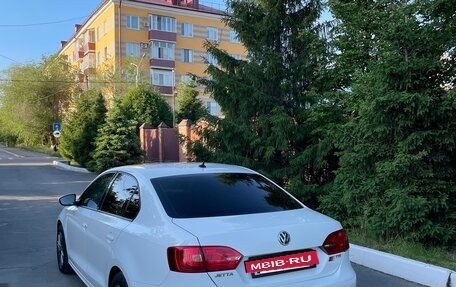 Volkswagen Jetta VI, 2013 год, 1 150 000 рублей, 4 фотография