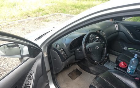 Hyundai Avante, 2008 год, 650 000 рублей, 3 фотография