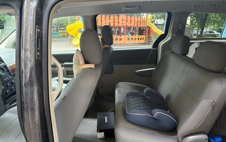 Chrysler Town & Country V рестайлинг, 2007 год, 850 000 рублей, 14 фотография