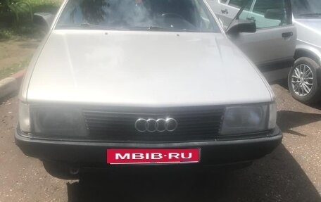 Audi 100, 1988 год, 65 000 рублей, 1 фотография