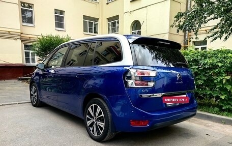 Citroen C4 Picasso II рестайлинг, 2018 год, 2 200 000 рублей, 3 фотография