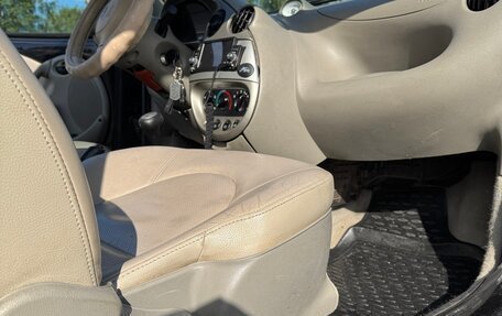 Ford KA I, 2001 год, 300 000 рублей, 10 фотография