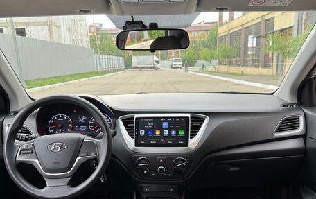 Hyundai Solaris II рестайлинг, 2018 год, 1 150 000 рублей, 23 фотография
