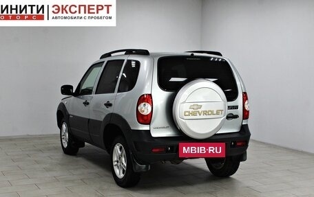 Chevrolet Niva I рестайлинг, 2018 год, 709 900 рублей, 6 фотография