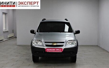 Chevrolet Niva I рестайлинг, 2018 год, 709 900 рублей, 2 фотография