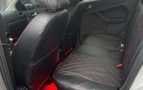 Ford Focus II рестайлинг, 2005 год, 335 000 рублей, 6 фотография