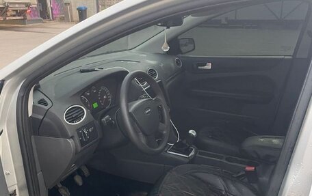 Ford Focus II рестайлинг, 2005 год, 335 000 рублей, 5 фотография