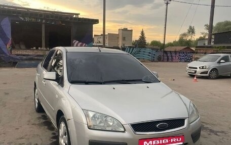 Ford Focus II рестайлинг, 2005 год, 335 000 рублей, 2 фотография
