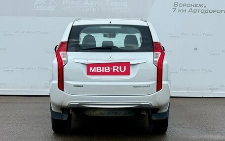 Mitsubishi Pajero Sport III рестайлинг, 2019 год, 3 125 000 рублей, 5 фотография