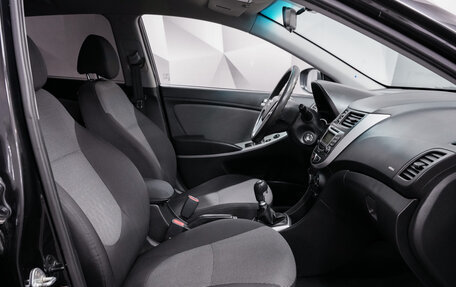 Hyundai Solaris II рестайлинг, 2012 год, 688 000 рублей, 12 фотография
