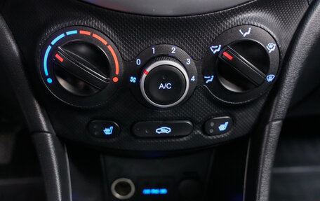 Hyundai Solaris II рестайлинг, 2012 год, 688 000 рублей, 18 фотография