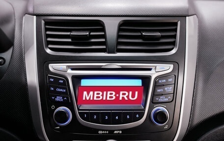 Hyundai Solaris II рестайлинг, 2012 год, 688 000 рублей, 19 фотография