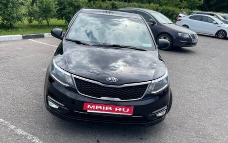 KIA Rio III рестайлинг, 2015 год, 1 050 000 рублей, 2 фотография