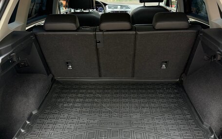 Volkswagen Tiguan II, 2018 год, 2 490 000 рублей, 20 фотография