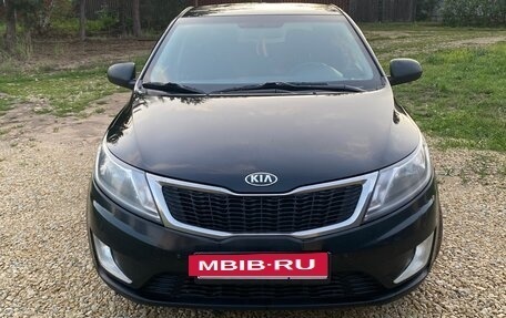 KIA Rio III рестайлинг, 2014 год, 820 000 рублей, 2 фотография