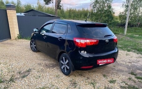 KIA Rio III рестайлинг, 2014 год, 820 000 рублей, 3 фотография