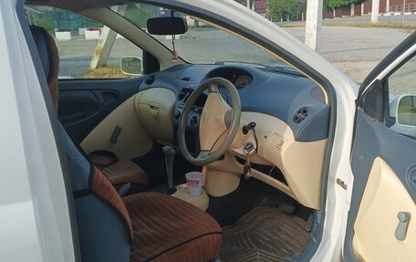 Toyota Vitz, 2000 год, 300 000 рублей, 5 фотография
