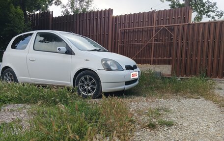 Toyota Vitz, 2000 год, 300 000 рублей, 4 фотография