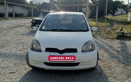 Toyota Vitz, 2000 год, 300 000 рублей, 6 фотография
