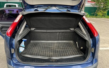 Ford Focus II рестайлинг, 2006 год, 420 000 рублей, 23 фотография