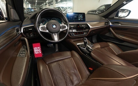 BMW 5 серия, 2019 год, 4 200 000 рублей, 7 фотография