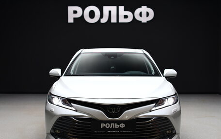 Toyota Camry, 2019 год, 3 640 000 рублей, 3 фотография