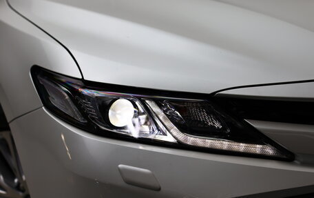 Toyota Camry, 2019 год, 3 640 000 рублей, 10 фотография