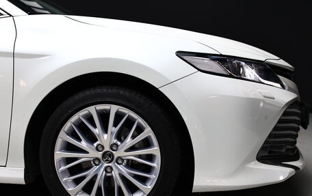Toyota Camry, 2019 год, 3 640 000 рублей, 7 фотография