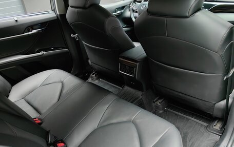 Toyota Camry, 2019 год, 3 640 000 рублей, 19 фотография