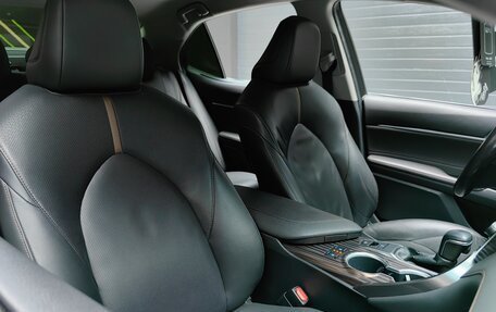 Toyota Camry, 2019 год, 3 640 000 рублей, 20 фотография