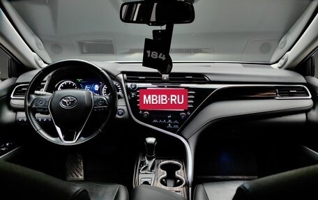 Toyota Camry, 2019 год, 3 640 000 рублей, 24 фотография