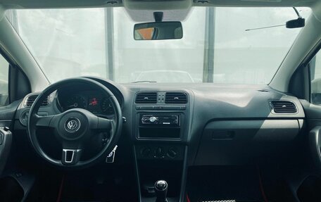 Volkswagen Polo VI (EU Market), 2012 год, 711 000 рублей, 11 фотография