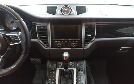 Porsche Macan I рестайлинг, 2014 год, 2 839 950 рублей, 15 фотография