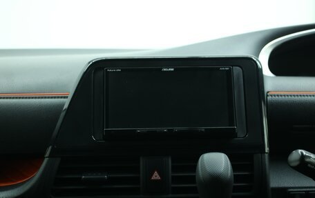 Toyota Sienta II, 2020 год, 1 445 000 рублей, 21 фотография