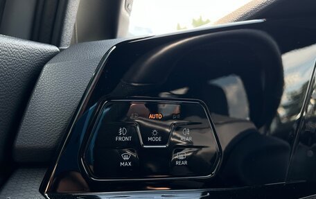 Volkswagen Golf GTI, 2021 год, 3 960 000 рублей, 16 фотография