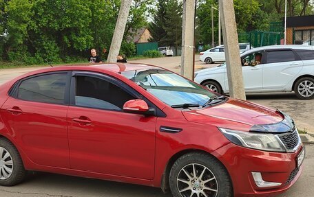 KIA Rio III рестайлинг, 2014 год, 650 000 рублей, 3 фотография