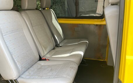 Volkswagen Transporter T5 рестайлинг, 2010 год, 1 250 000 рублей, 9 фотография