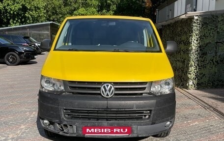 Volkswagen Transporter T5 рестайлинг, 2010 год, 1 250 000 рублей, 2 фотография