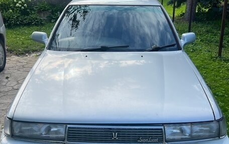 Toyota Cresta, 1990 год, 400 000 рублей, 3 фотография