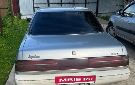 Toyota Cresta, 1990 год, 400 000 рублей, 4 фотография