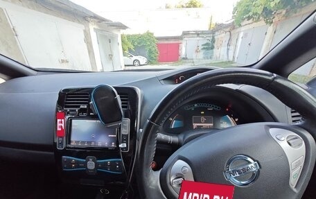Nissan Leaf I, 2015 год, 850 000 рублей, 4 фотография