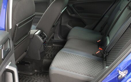 Volkswagen Tiguan II, 2019 год, 2 470 000 рублей, 10 фотография