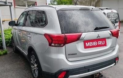 Mitsubishi Outlander III рестайлинг 3, 2016 год, 595 000 рублей, 1 фотография