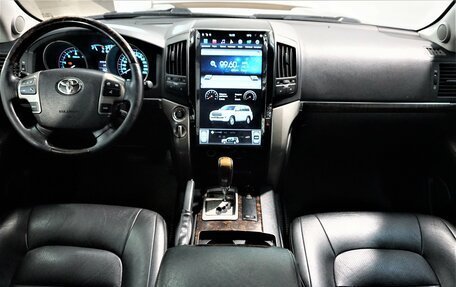 Toyota Land Cruiser 200, 2009 год, 2 599 800 рублей, 10 фотография