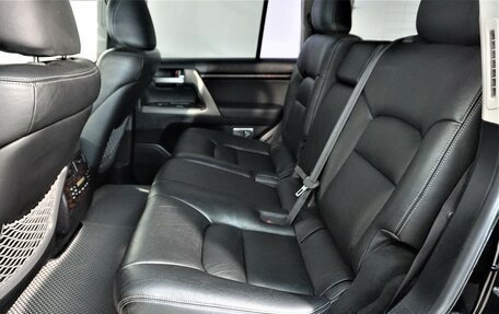 Toyota Land Cruiser 200, 2009 год, 2 599 800 рублей, 6 фотография